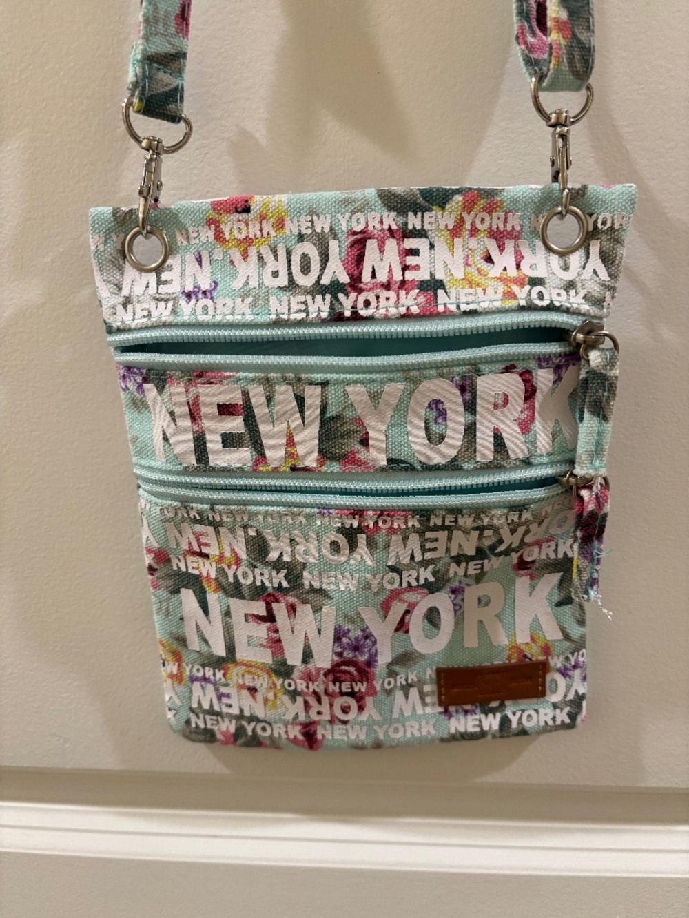 Robin Ruth New York Crossbody Bag